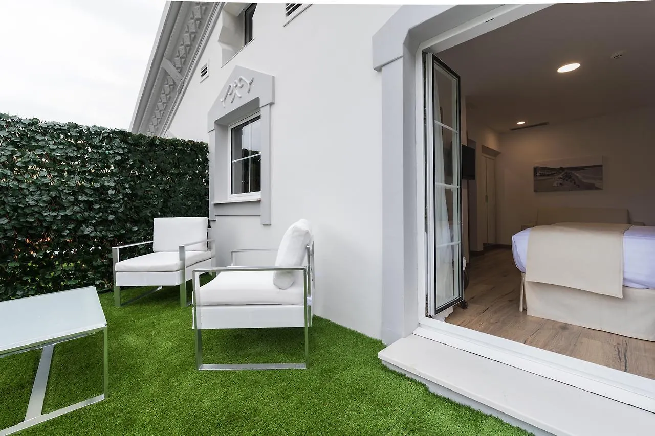 Suite Home Pinares Santander 3*,  Spanien