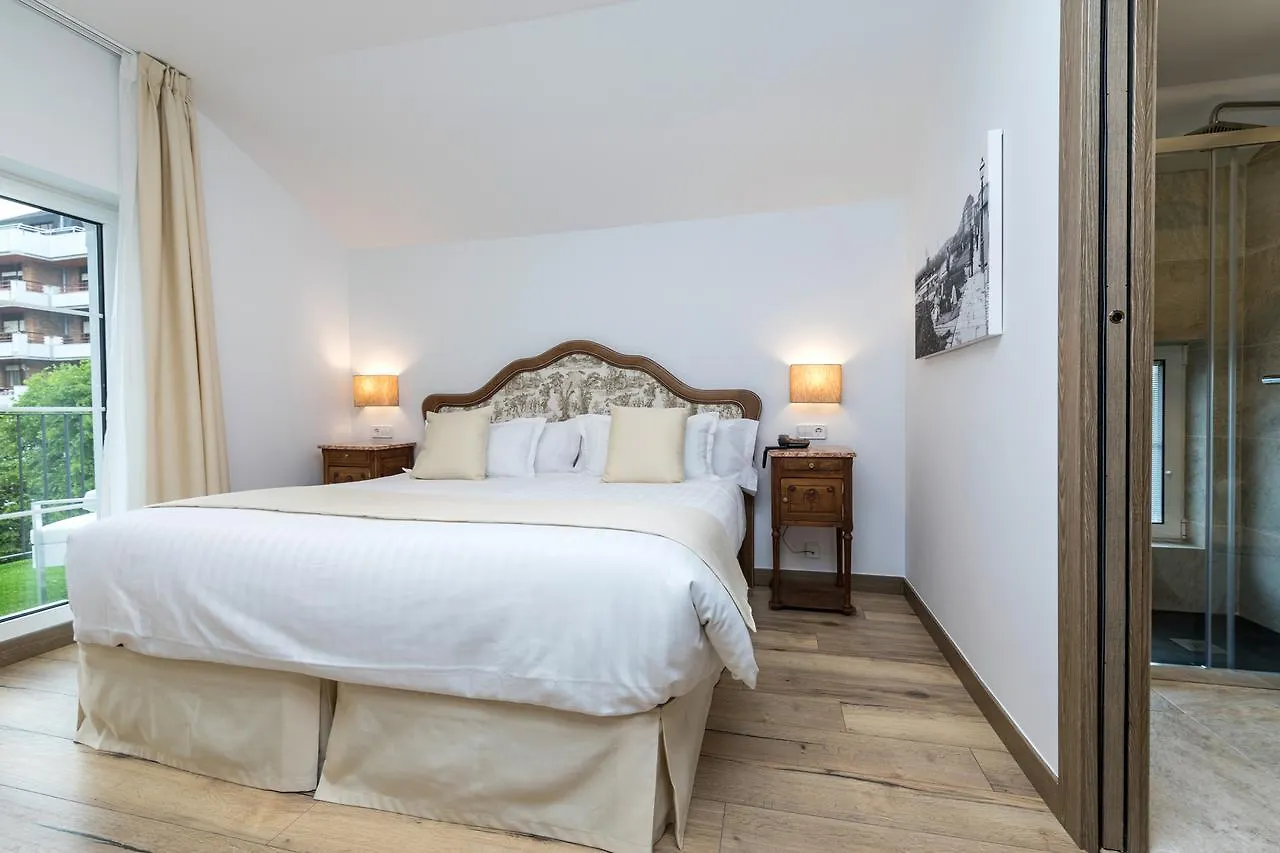 Suite Home Pinares Santander 3*,  Spanien