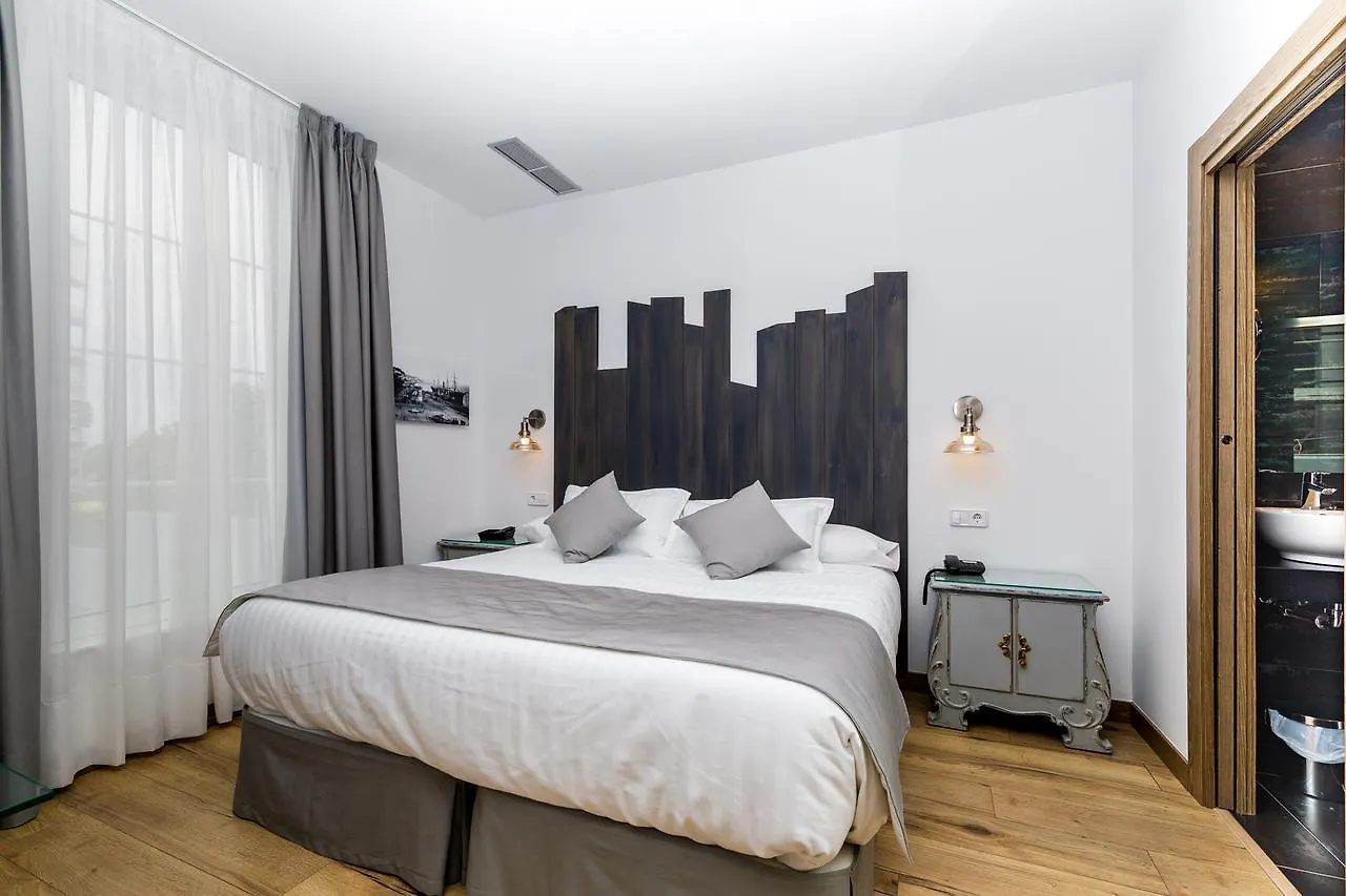 Suite Home Pinares Santander Spanien